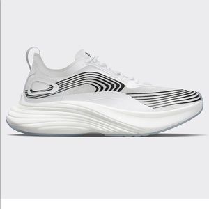 APL Streamline Women’s Sneaker